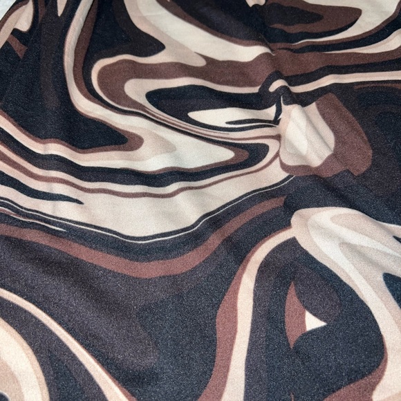 brown marbled dress - Picture 2 of 3